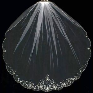 👰Elegant Beaded Scalloped Edge Fingertip Veil👰